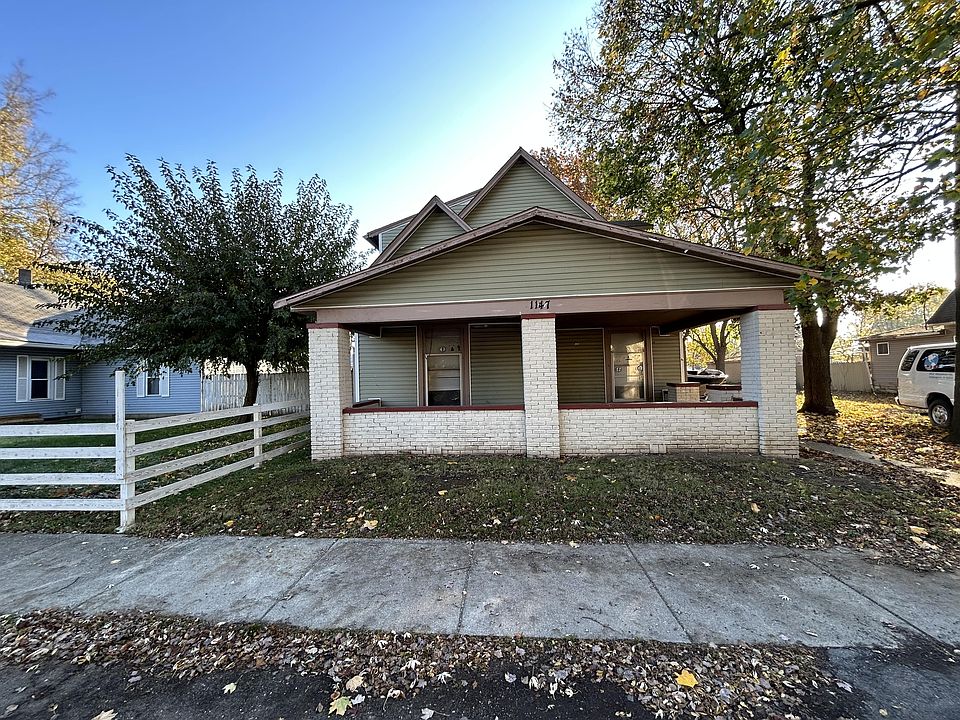 1st image of 1147 N Centennial St