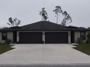 1156 Rio De Janeiro Ave, Punta Gorda, FL 33983