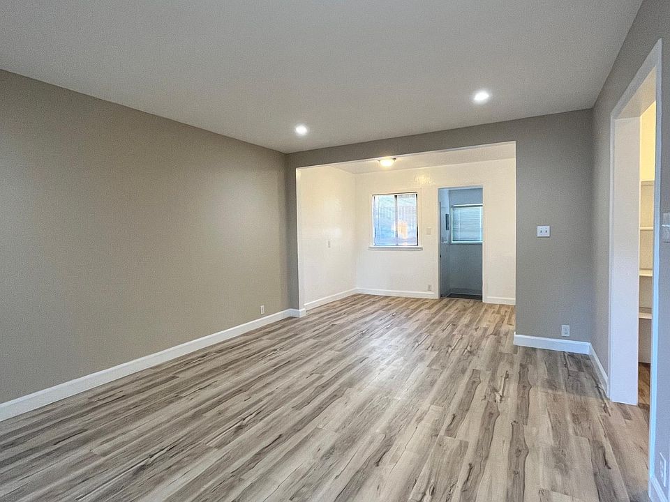 1st image of 306 W Valencia Ave