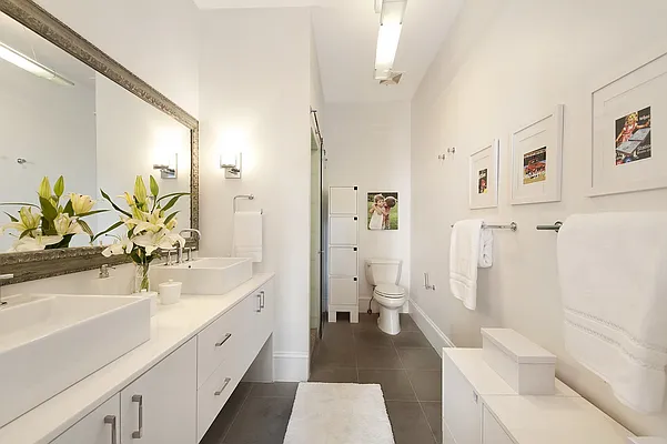 Sold by Nest Seekers International | media 9