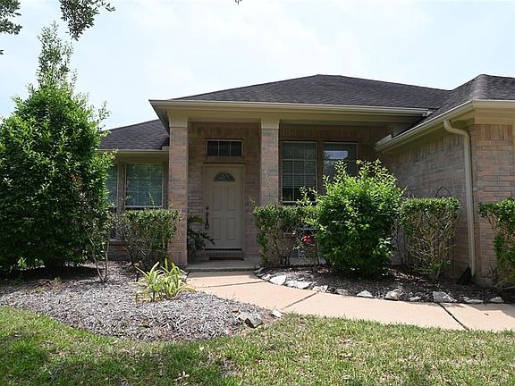 2nd image of 5755 Lightstone Ln