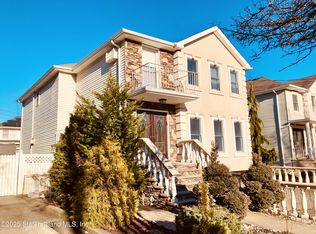 115 Jeanette Ave #2, Staten Island, NY 10312