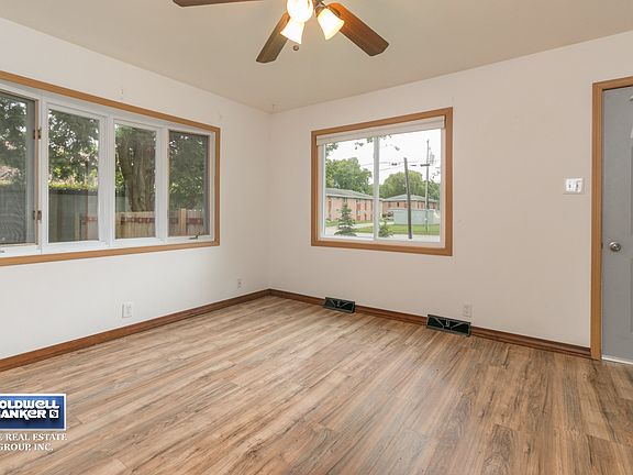 2nd image of 1744 Western Ave