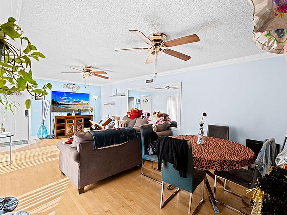 5th image of 6139 Seven Springs Boulevard