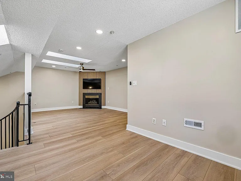 12904 Churchill Ridge Cir #11 — Photo 16