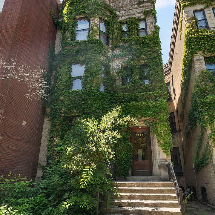 1st image of 5744 S Kenwood Ave #1