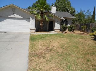 2479 S Roughrider Ave, Fresno, CA 93725