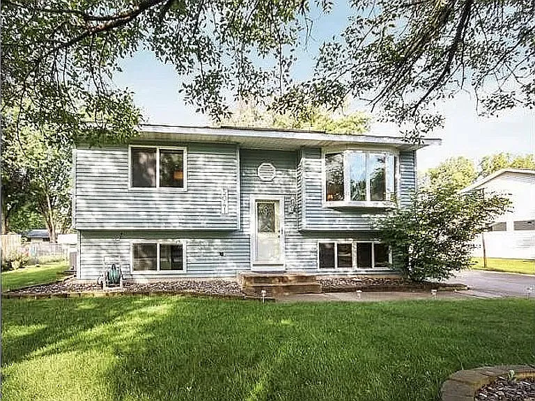 5041 Georgia Ln