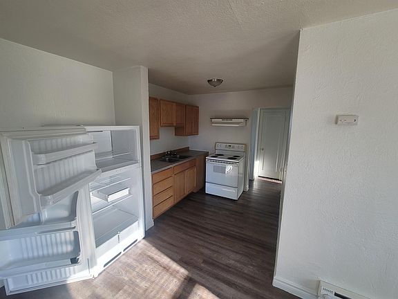 3rd image of 724 S Owen Ave APT 5