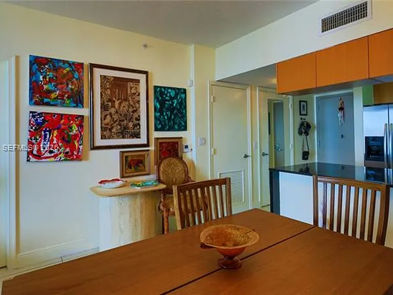 1750 N Bayshore Dr #1711 — Photo 22