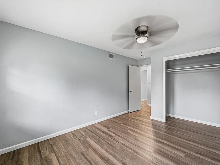 5859 Flamingo Dr — Photo 12