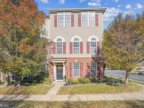 15956 Greymill Manor Dr, Haymarket, VA 20169