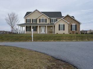 2406 Clover Leaf Dr, Finksburg, MD 21048