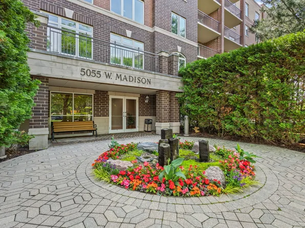 5055 Madison St Unit 403, Skokie, IL 60077