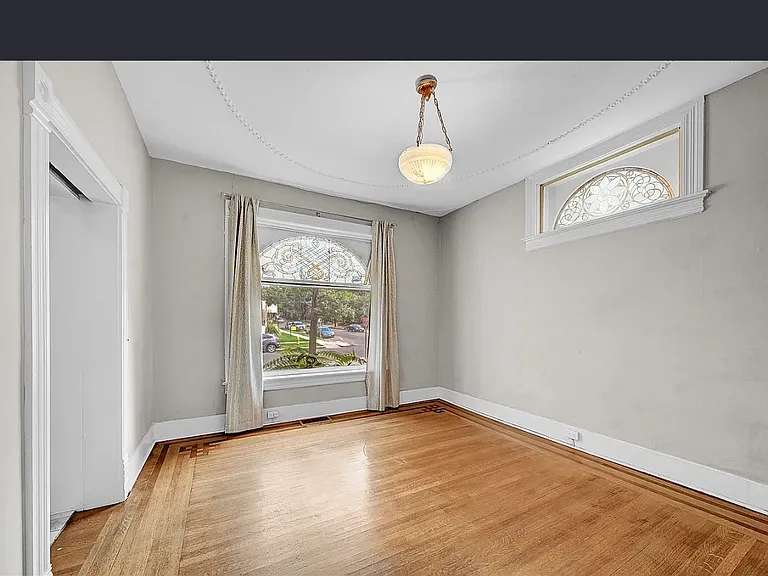 2125 E 13th Ave — Photo 23