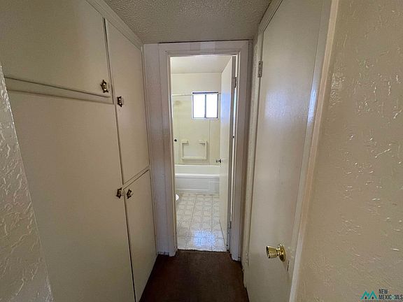 5th image of 204 Elizabeth St