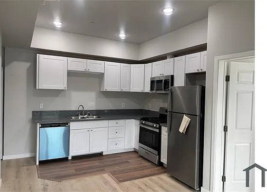 2683 San Marino St #404 — Photo 12
