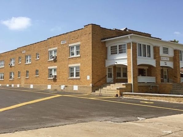1152 E Elm St #8