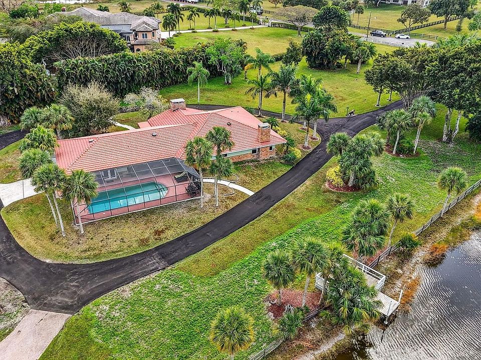 1st image of 10965 La Reina Rd