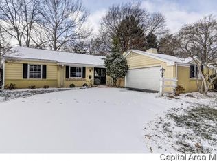 61 Interlacken Rd, Springfield, IL 62704