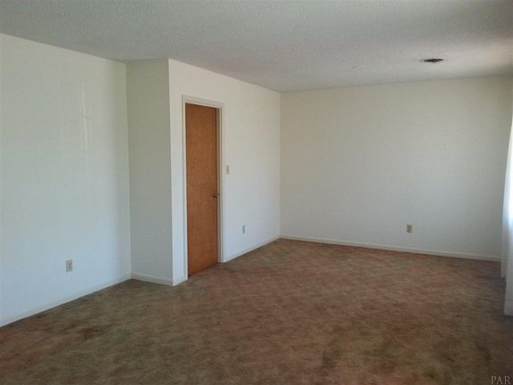 4th image of 5880 Leesway Blvd