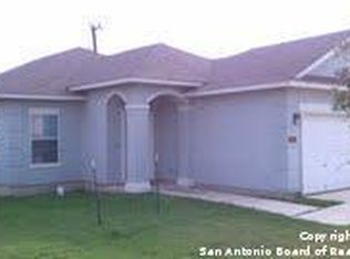 7614 Bit Cir, Elmendorf, TX 78112