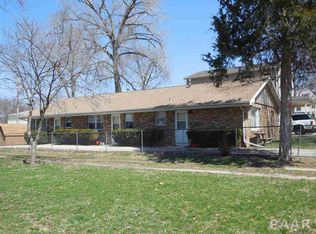 735 Prince St, Pekin, IL