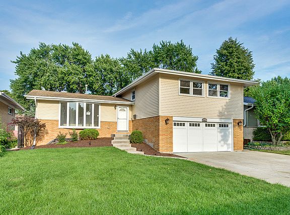 2nd image of 10425 S Georgia Ln