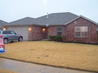 161 Poplar Rd, Centerton, AR 72719