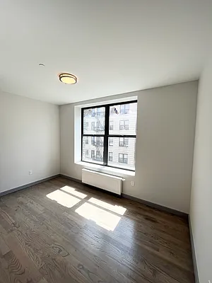 Rented by Reyes & Elsamad Real Estate Group | media 5