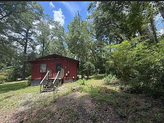 5th image of 2525 Hill Lake Dr