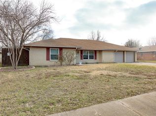 721 Finland Ave, Grand Prairie, TX 75050