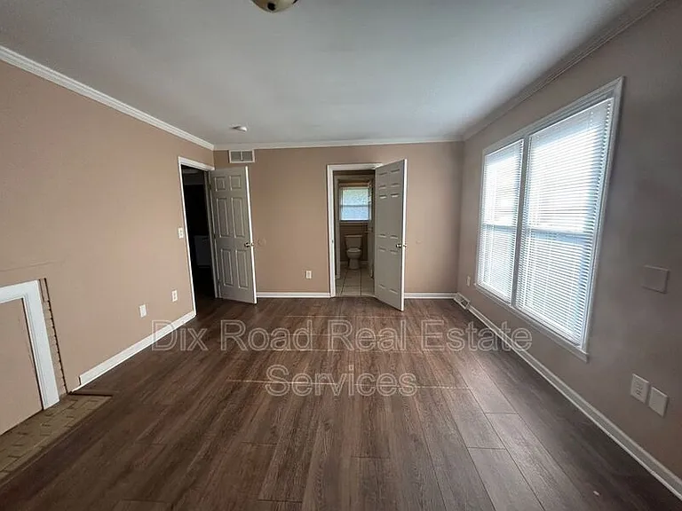 4107 Central Ave — Photo 15