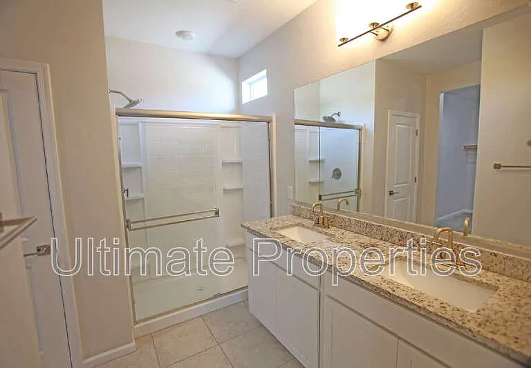 18182 W Poston Dr — Photo 13