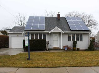 807 Sunrise Ave, Bellmore, NY 11710