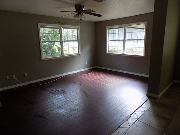 4th image of 3608 NE 25th Ave