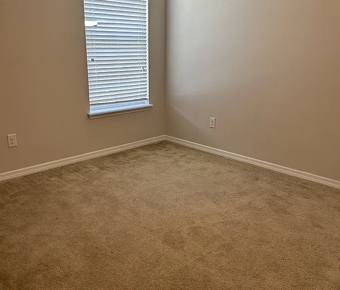 12219 Fairlawn Dr — Photo 18