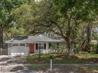 1006 Pinegrove Dr, Brandon, FL 33511