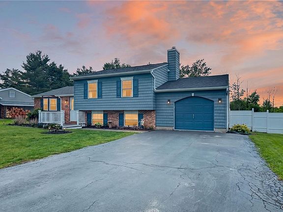 2nd image of 7 Clintonview Rd