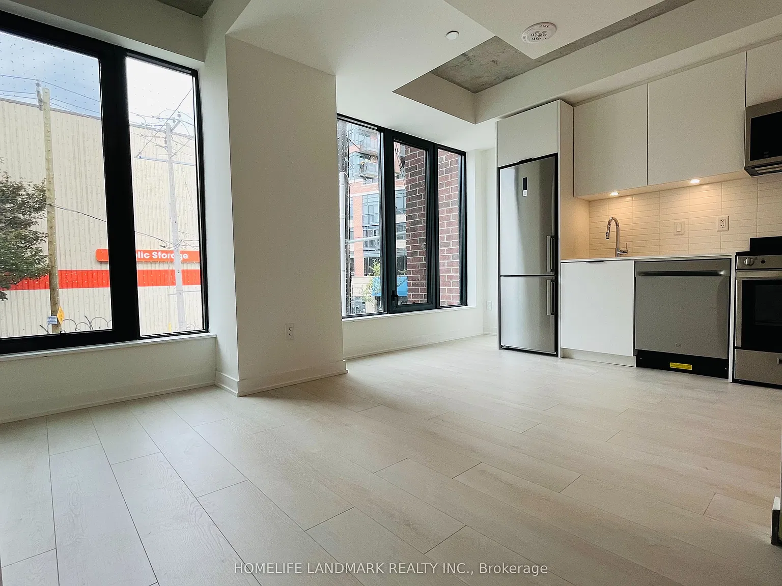 1 bed, $2,100 — Photo 4
