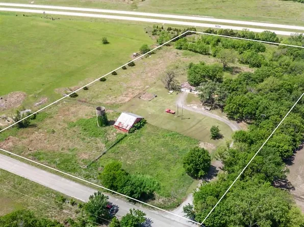 6299 County Road 3925, Neodesha, KS 66757