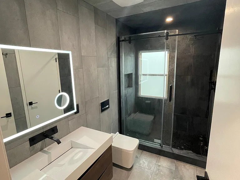 3028 Regent St #B — Photo 26