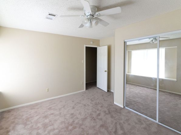 1152 Calvert Dr