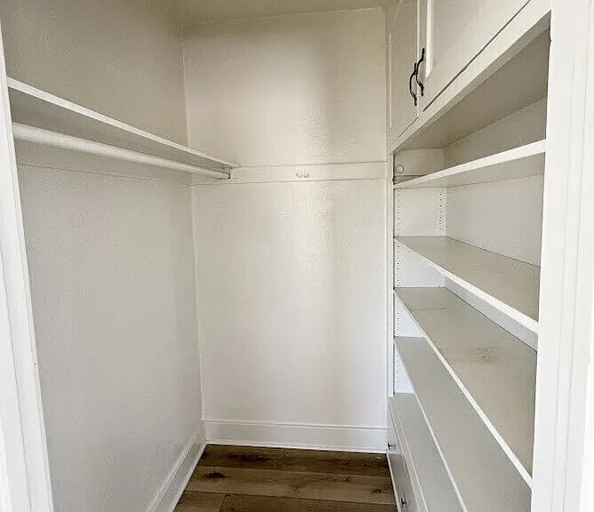 646 Ocean Park Blvd #C — Photo 10
