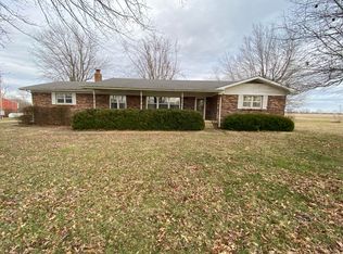 550 Forest Dr, Marshfield, MO 65706
