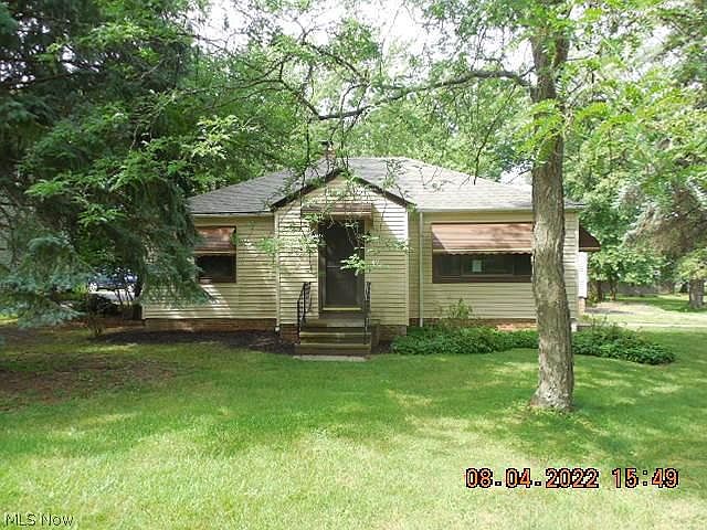 1st image of 1421 Mapleview Dr