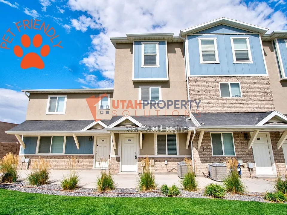 8166 N Broken Spoke Ln