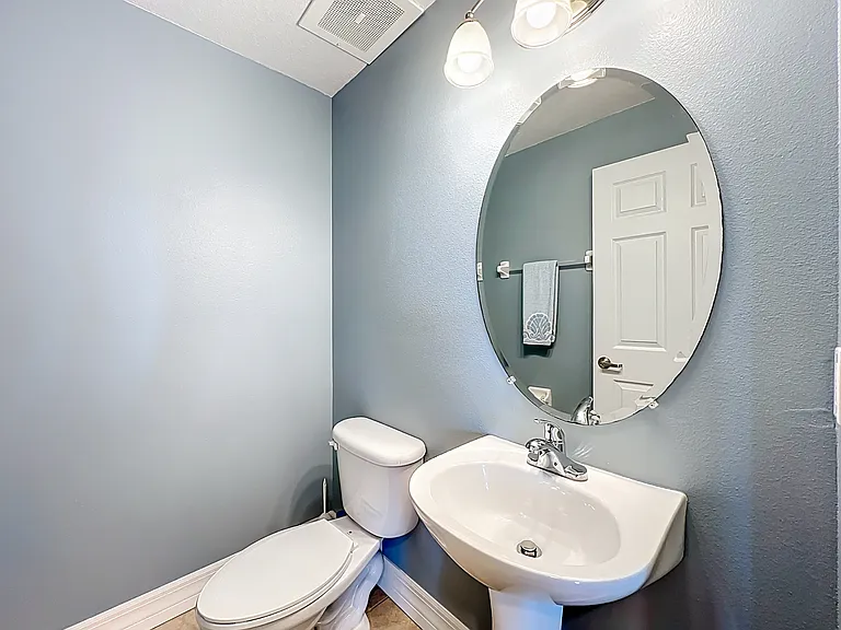110 Warsteiner Way #301 — Photo 15