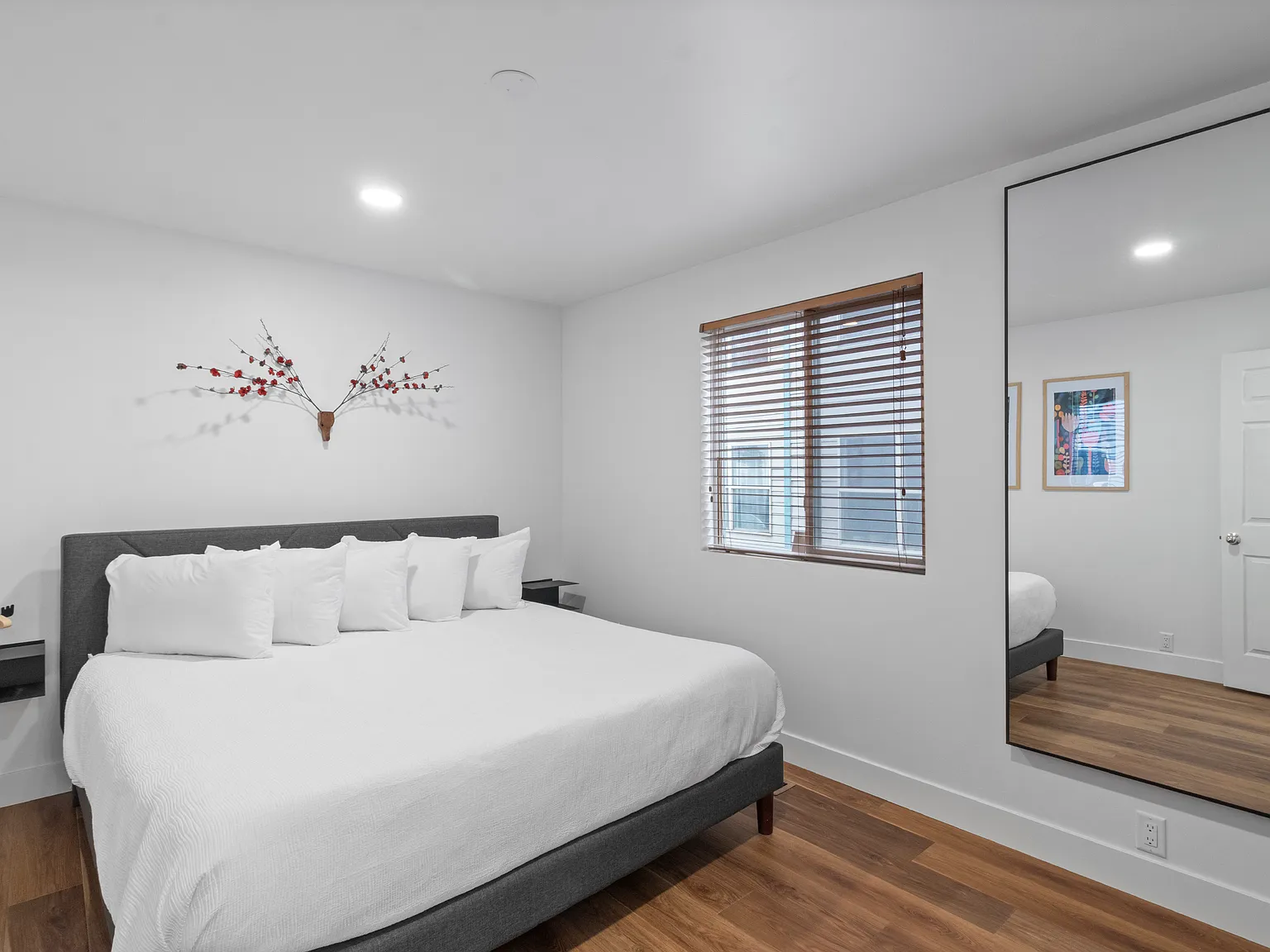 1 bed, 473 sqft, $1,200 — Photo 2