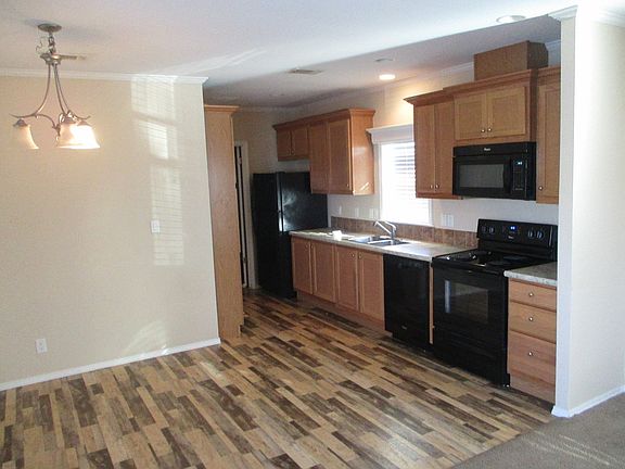 2nd image of 289 Silver Peak Dr #510